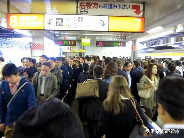 东京上班高峰期的时刻揭秘_反馈执行和跟进