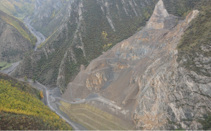 多省回复不存在“大规模推山造田”