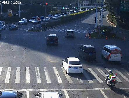 救护车撞大货车，事故背后的深度解析