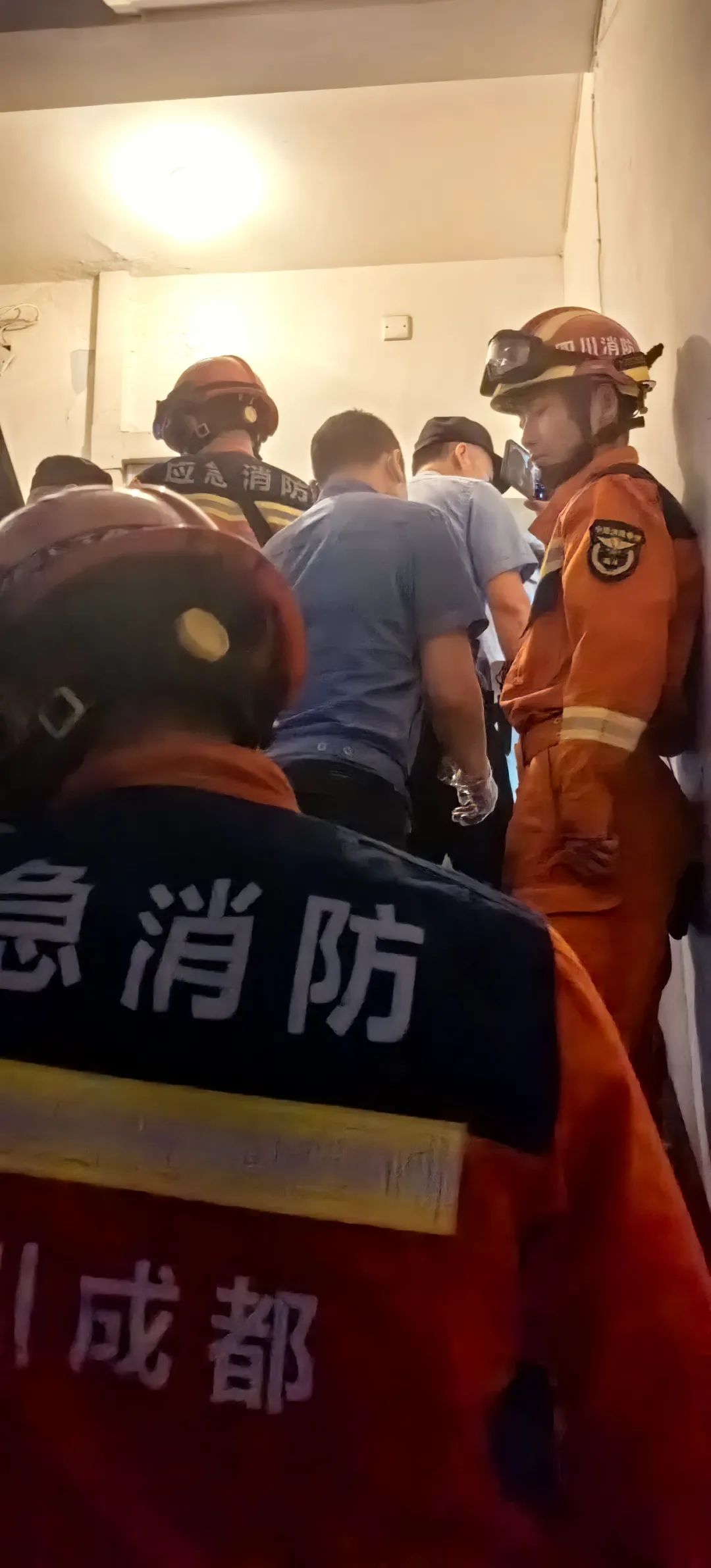 网友救人时120打不通？警方通报