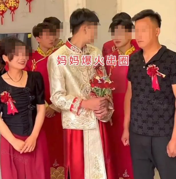 38岁女子当婆婆，喜迎儿子订婚宴的感人瞬间